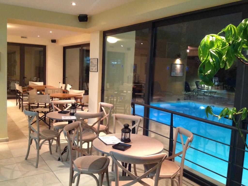 Jason Hotel Apartments Rethymno  Exterior photo